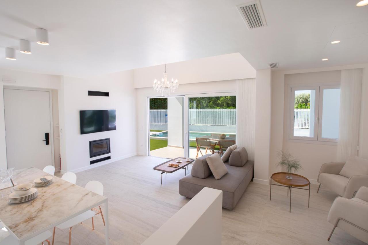 The Quad Luxury Villas ลิเกีย ภายนอก รูปภาพ